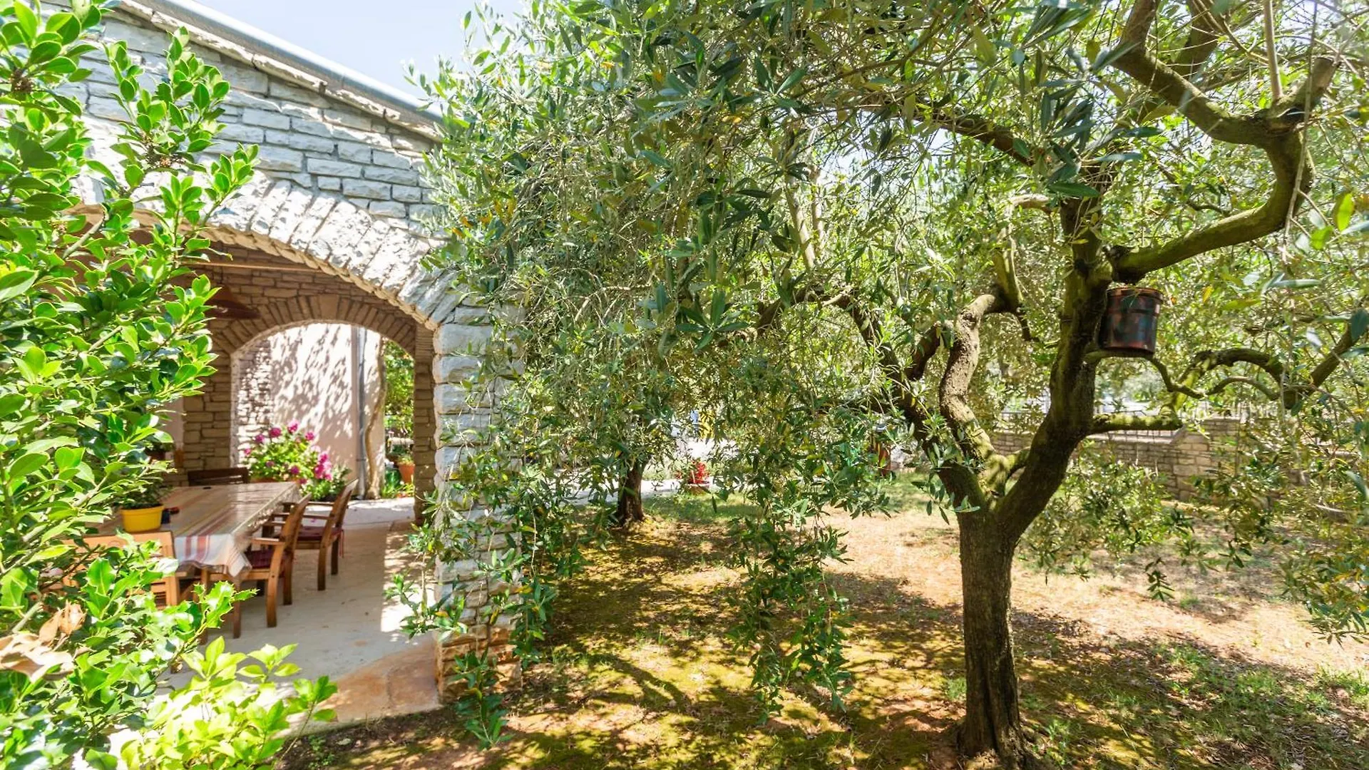 Apartment Anica Stinjan Πούλα